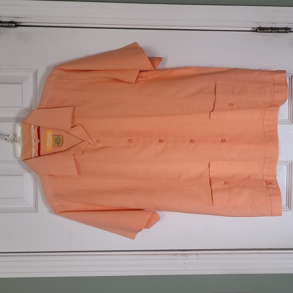 Big boy coral guayabera size medium